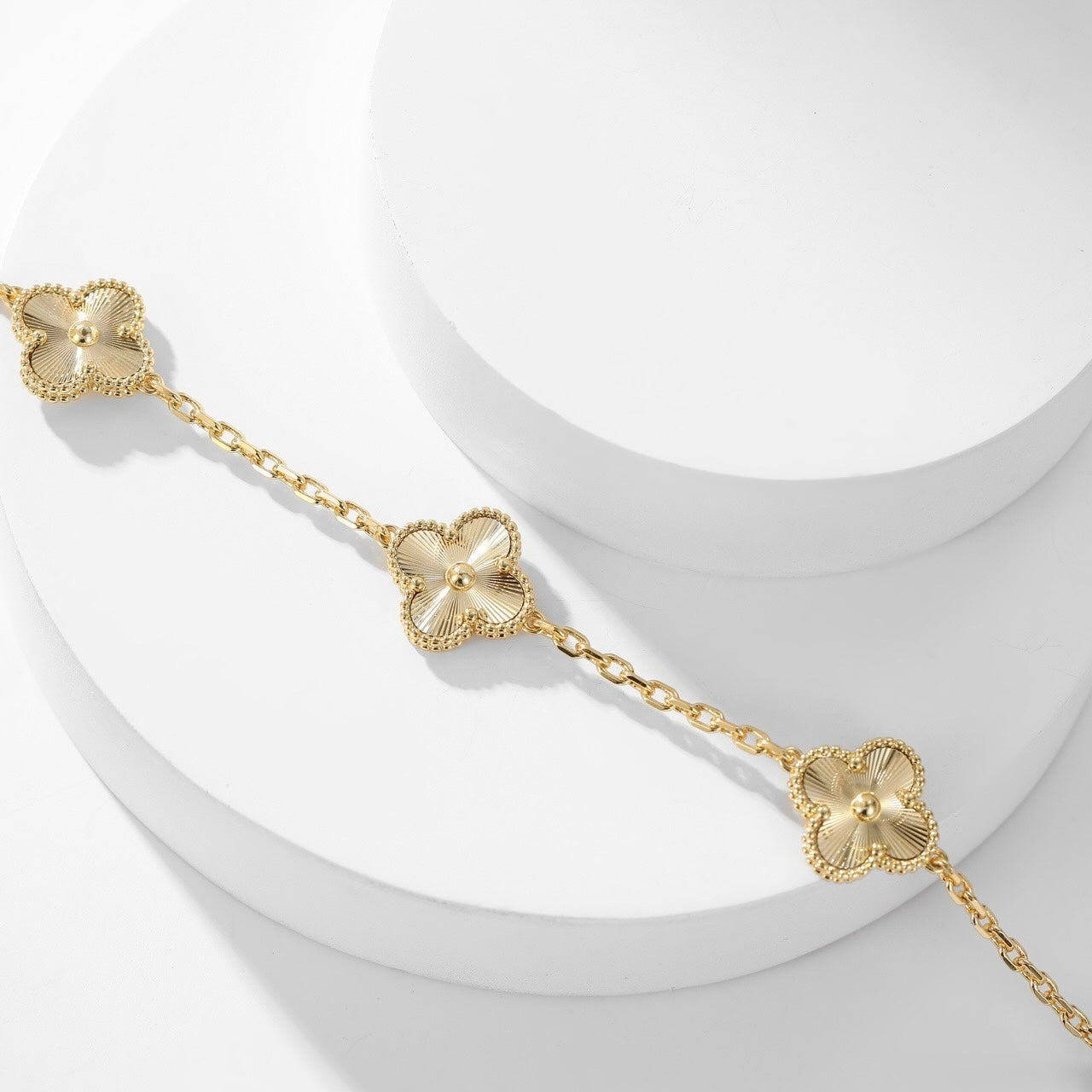 DIANA CLOVER 10 MOTIFS LASER NECKLACE