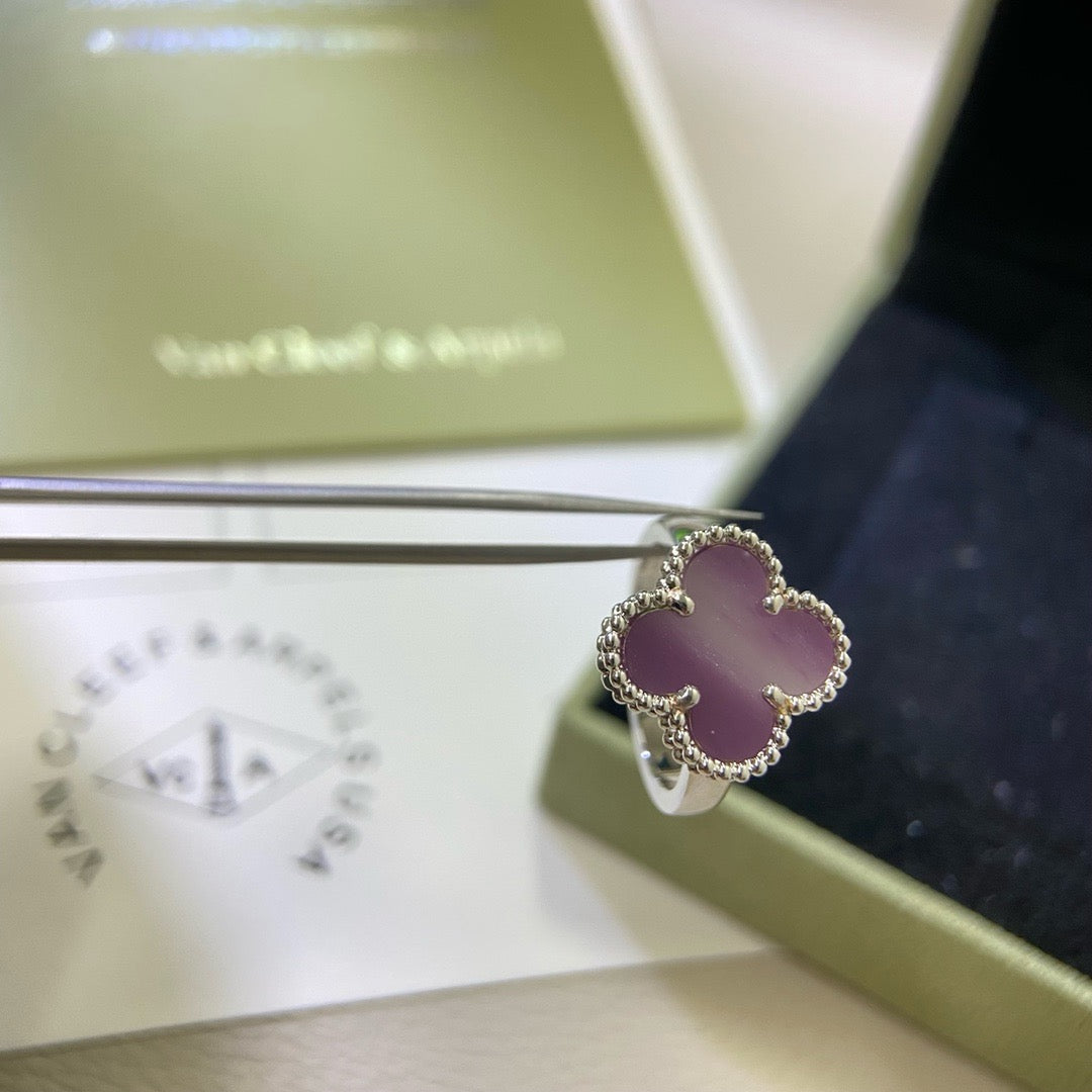CLOVER PURPLE VIOLET RING