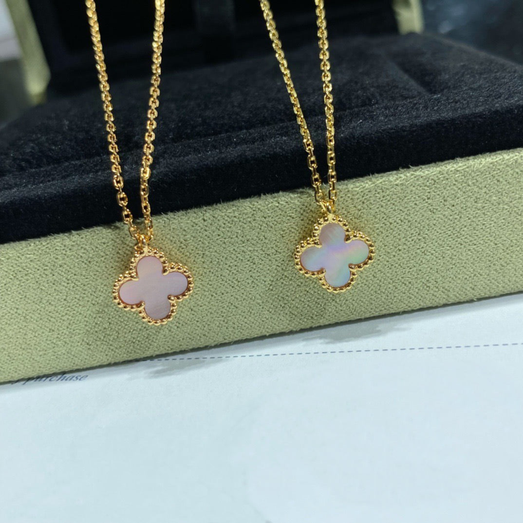 DIANA CLOVER 15MM PINK MOTHER-OF-PEARL SINGLE FLOWER NECKLACE