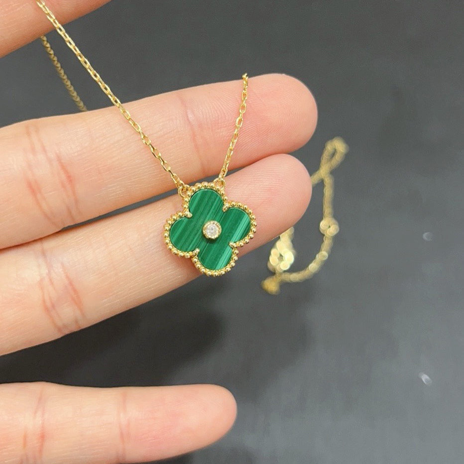 DIANA CLOVER 15MM DIAMOND TURQUOISE NECKLACE