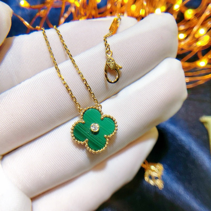 DIANA CLOVER 15MM DIAMOND TURQUOISE NECKLACE