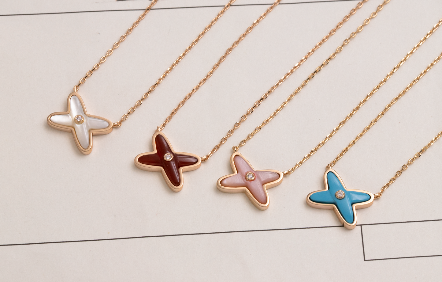 DIANA JEUX DE NECKLACE 1 DIAMOND