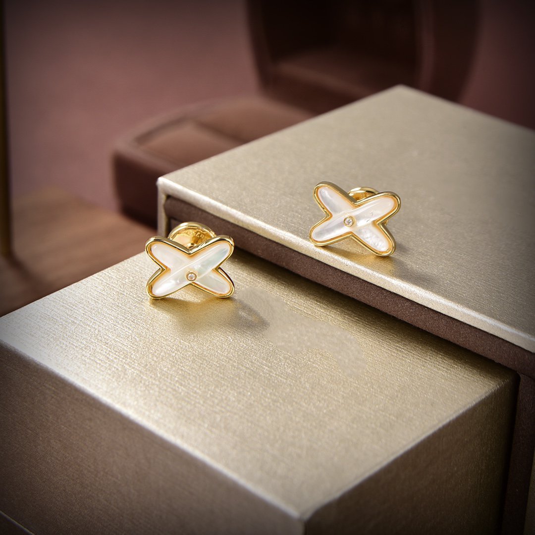Boucles d'oreilles Diana Jeux de Nacre Blanche Or Diamant