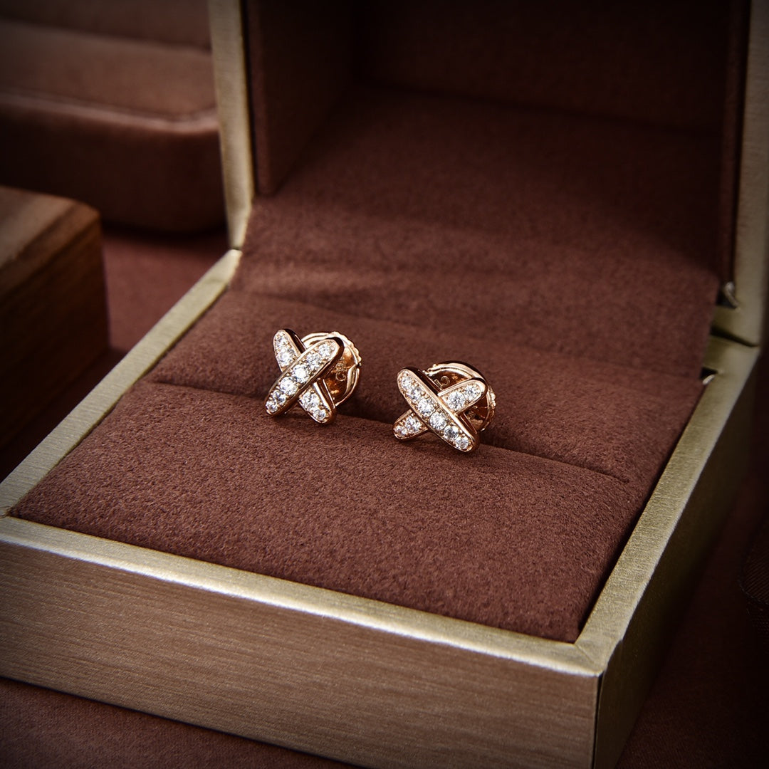 BOUCLES D'OREILLES DIANA JEUX DE OR DIAMANT