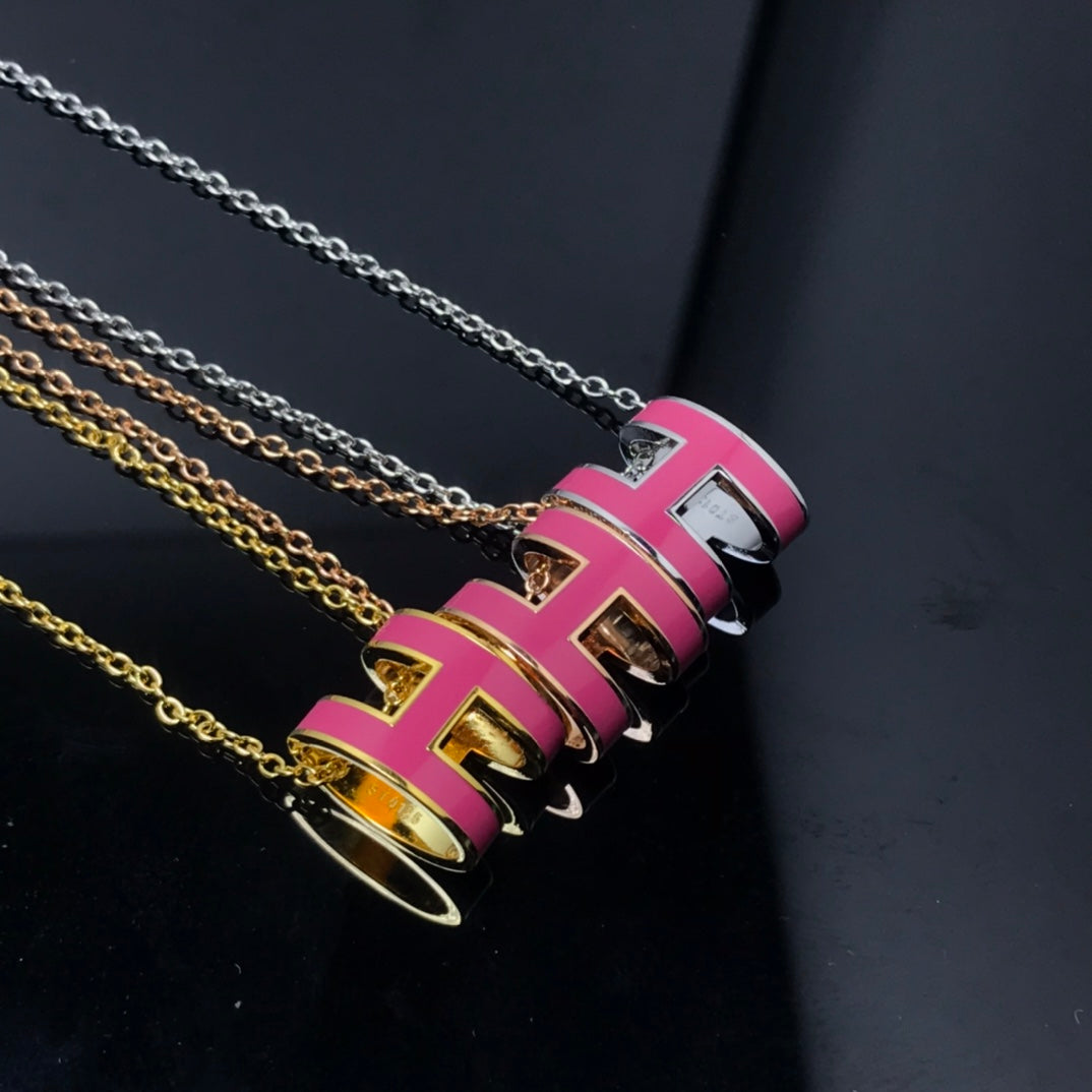DIANA H NECKLACE PINK