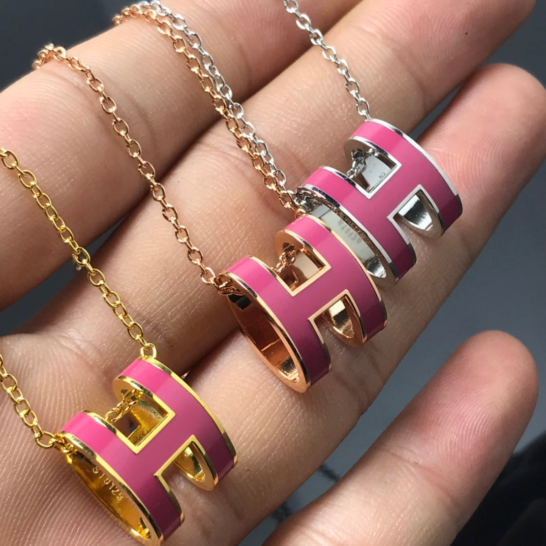 DIANA H NECKLACE PINK