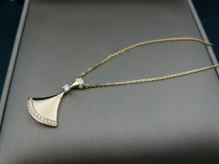 DIANA DREAM NECKLACE PINK GOLD DIAMOND