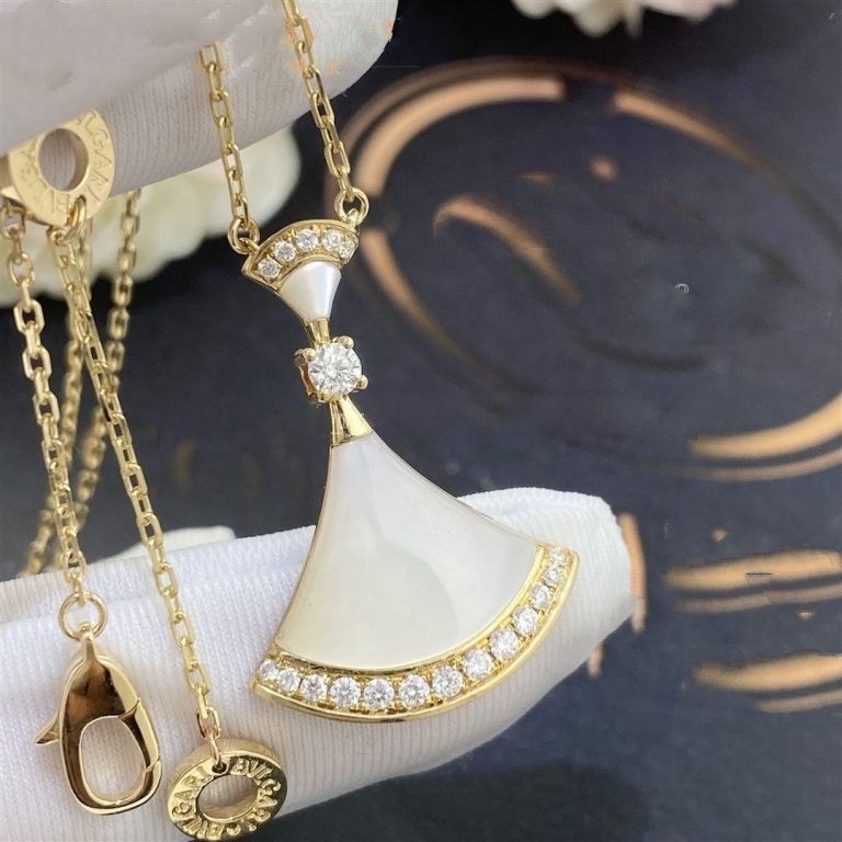 DIANA DREAM NECKLACE MOP GOLD DIAMOND