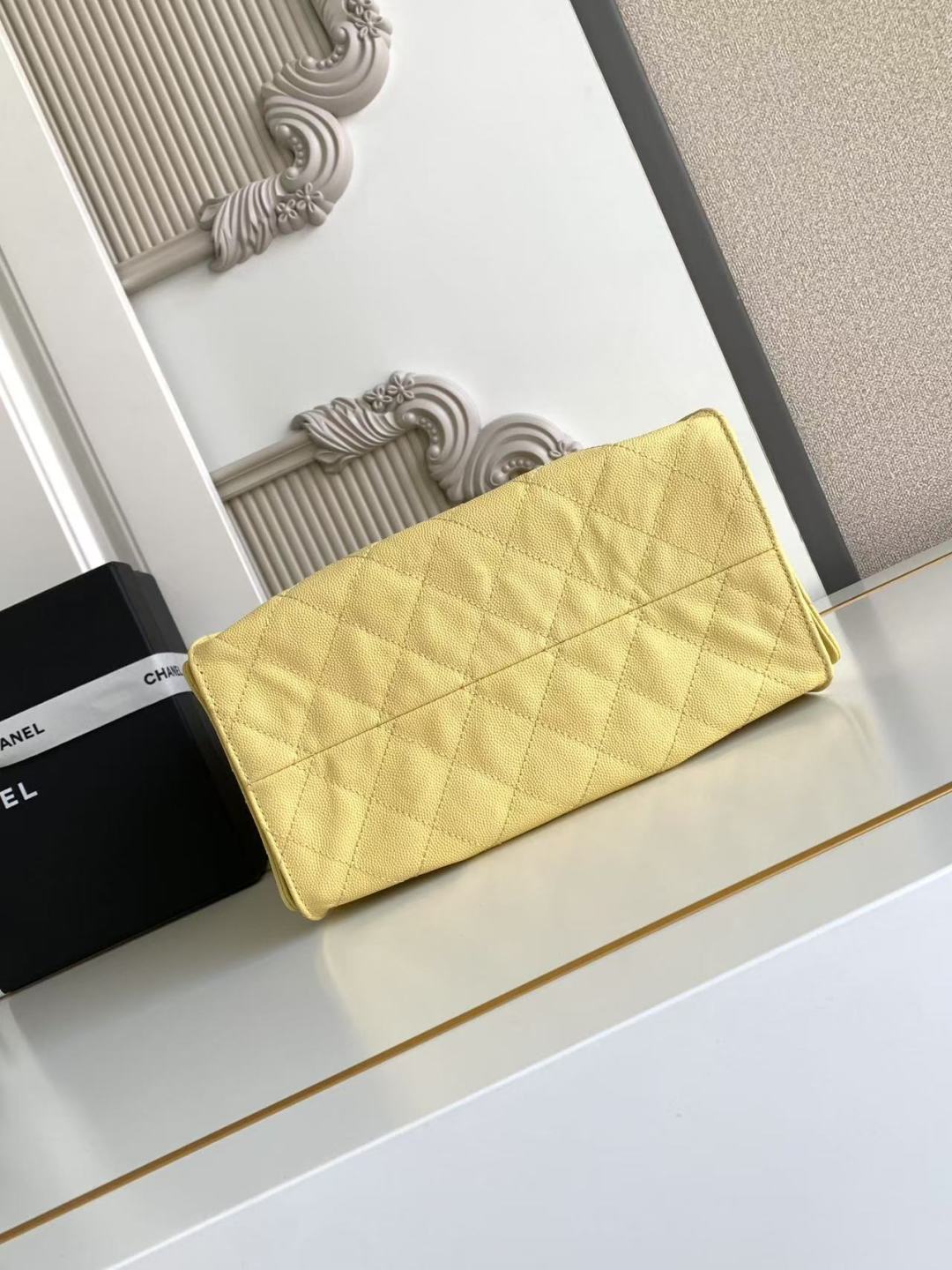 CC 25C Hobo Bag 30cm Yellow Grained Calfskin