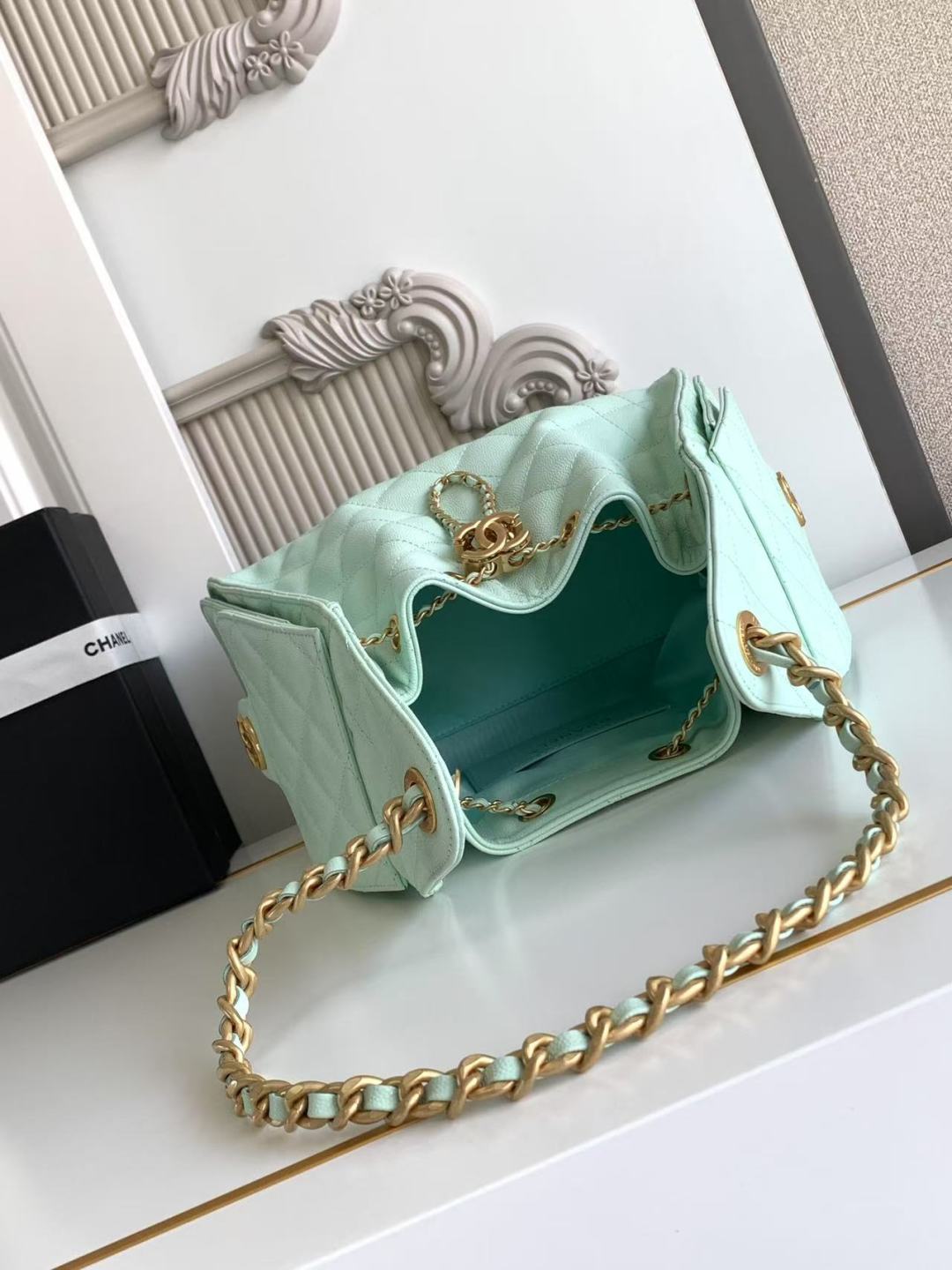 CC 25C Hobo Bag 30cm Turquoise Blue Grained Calfskin