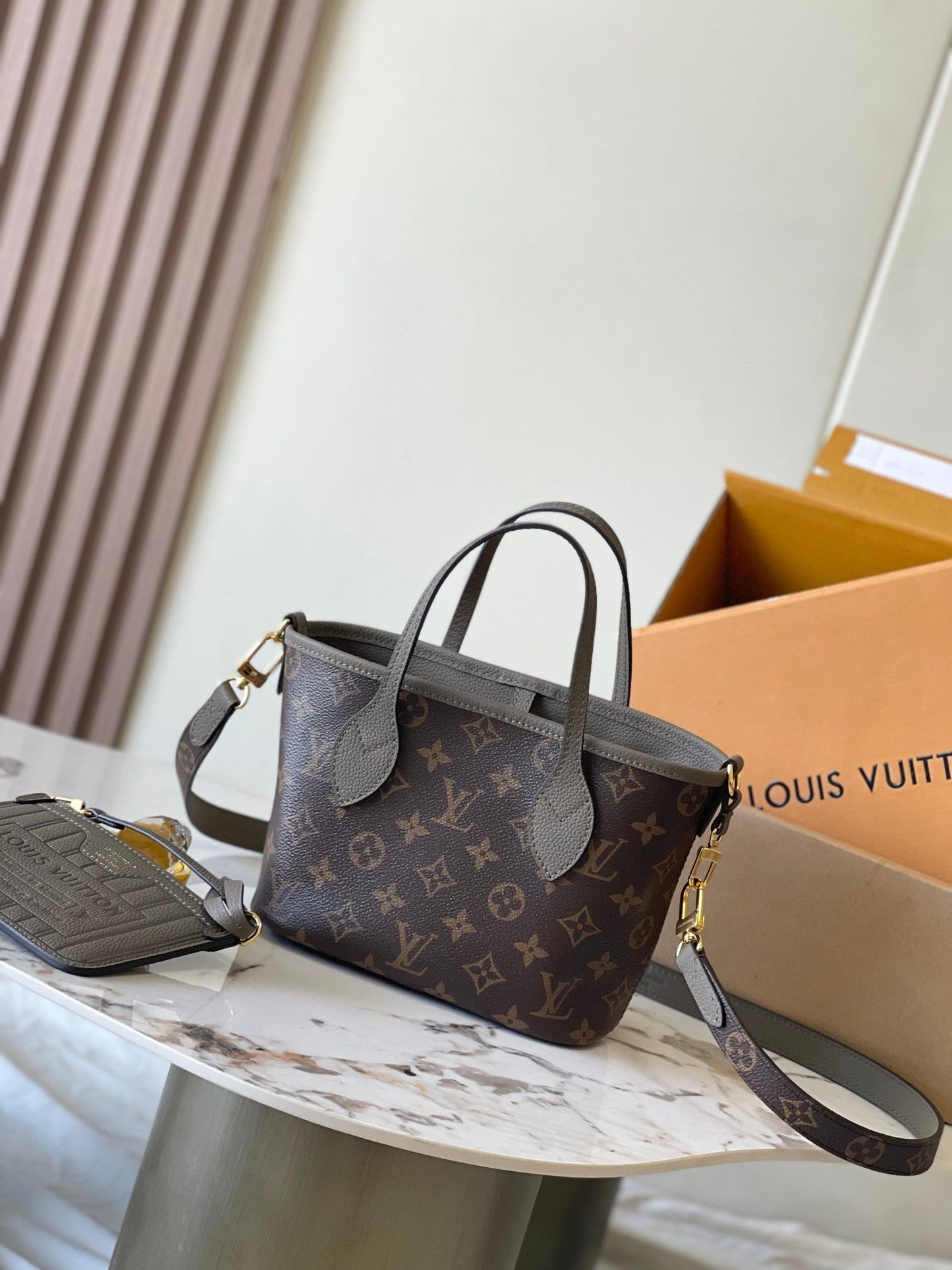 NEVERFULL BANDOULI¨¨RE INSIDE OUT BB 24 IN BROWN MONOGRAM CANVAS AND GRAY CALFSKIN