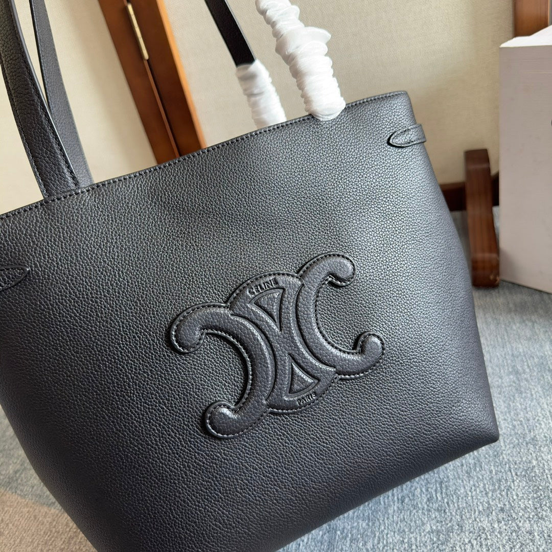 SMALL CABAS ANA?S CUIR TRIOMPHE 28 IN BLACK GRAINED CALFSKIN