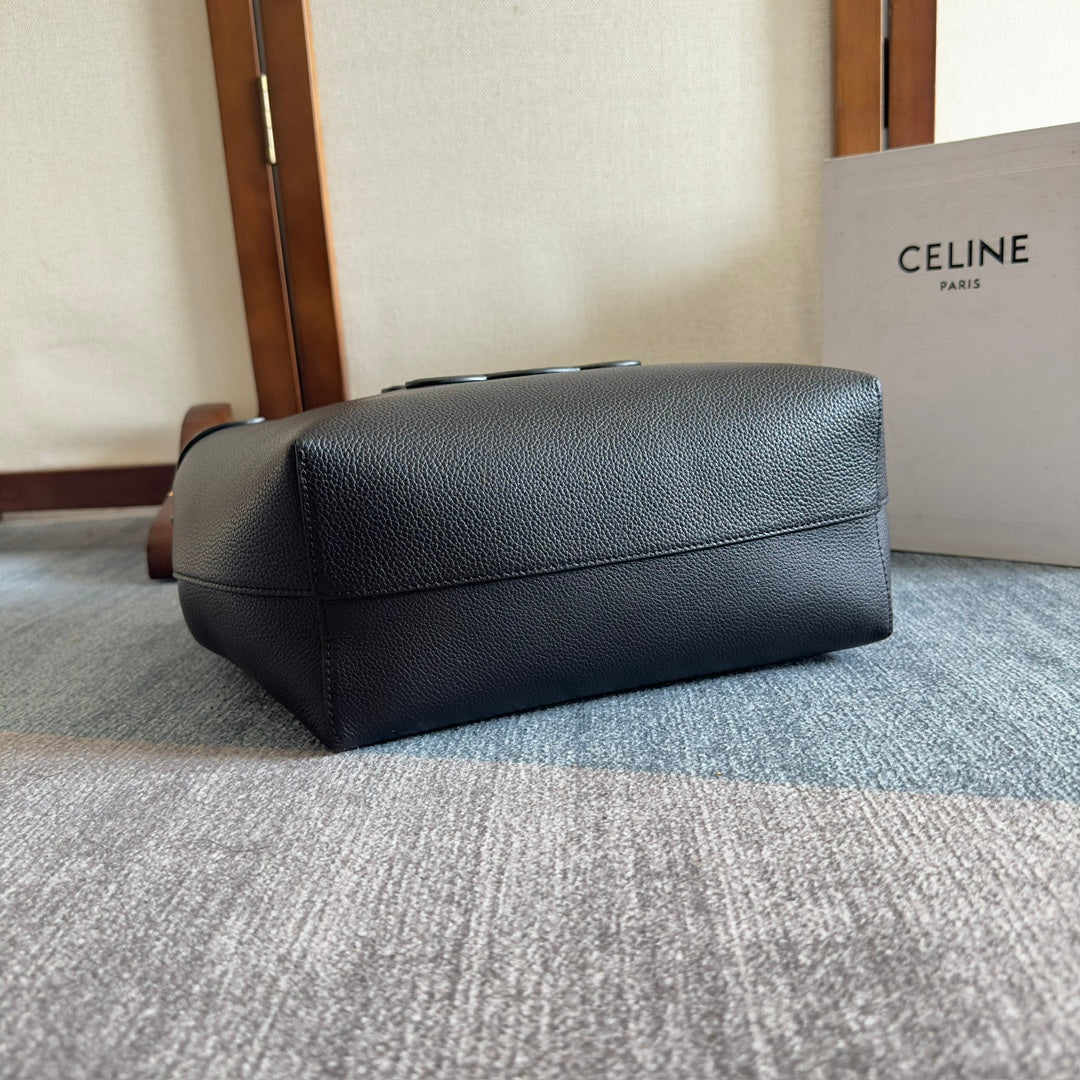 SMALL CABAS ANA?S CUIR TRIOMPHE 28 IN BLACK GRAINED CALFSKIN
