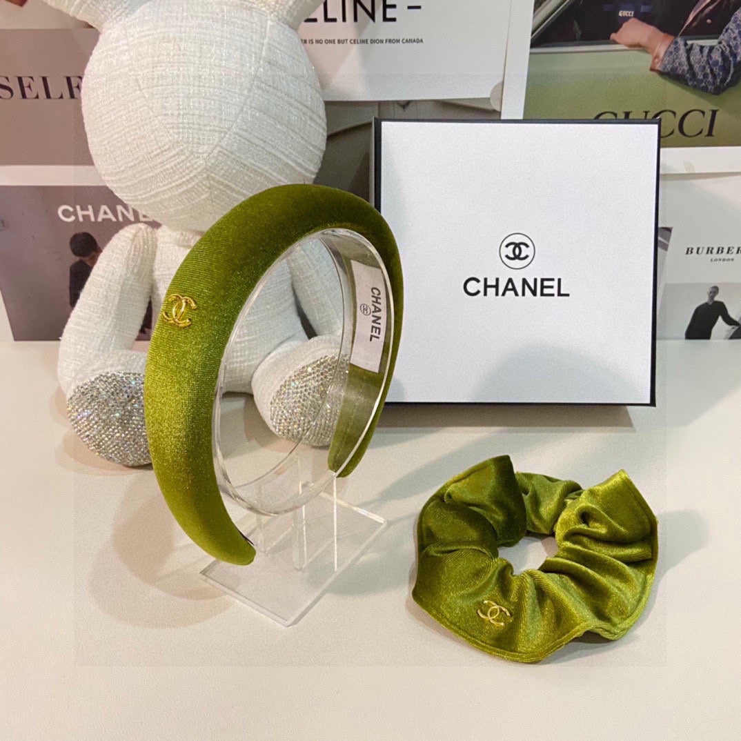 OLIVE GREEN VELVET HAIRBAND 124629