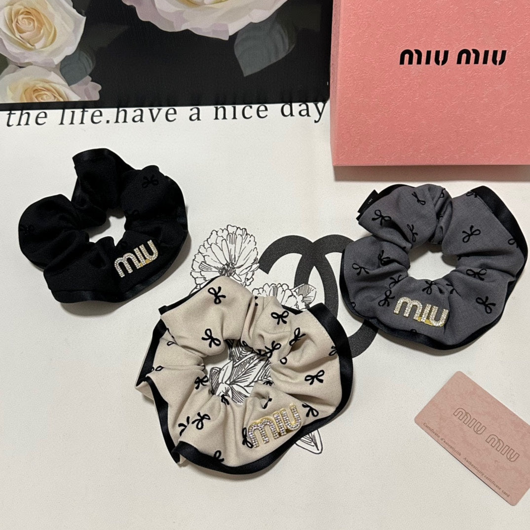 HAIR TIE IN BEIGE MIX BLACK SPANDEX FABRIC 432828