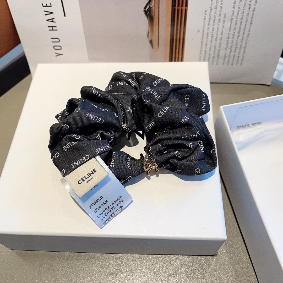 BLACK WRINKLED FABRIC SCRUNCHIE 358225