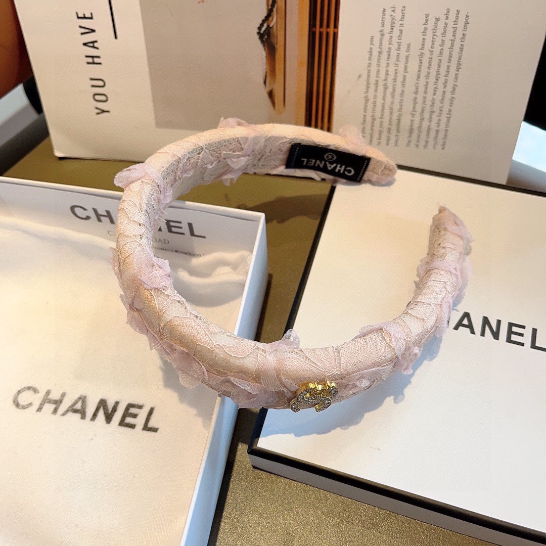 LIGHT PINK FABRIC WITH ROSE LACE TRIM HAIRBAND 414413