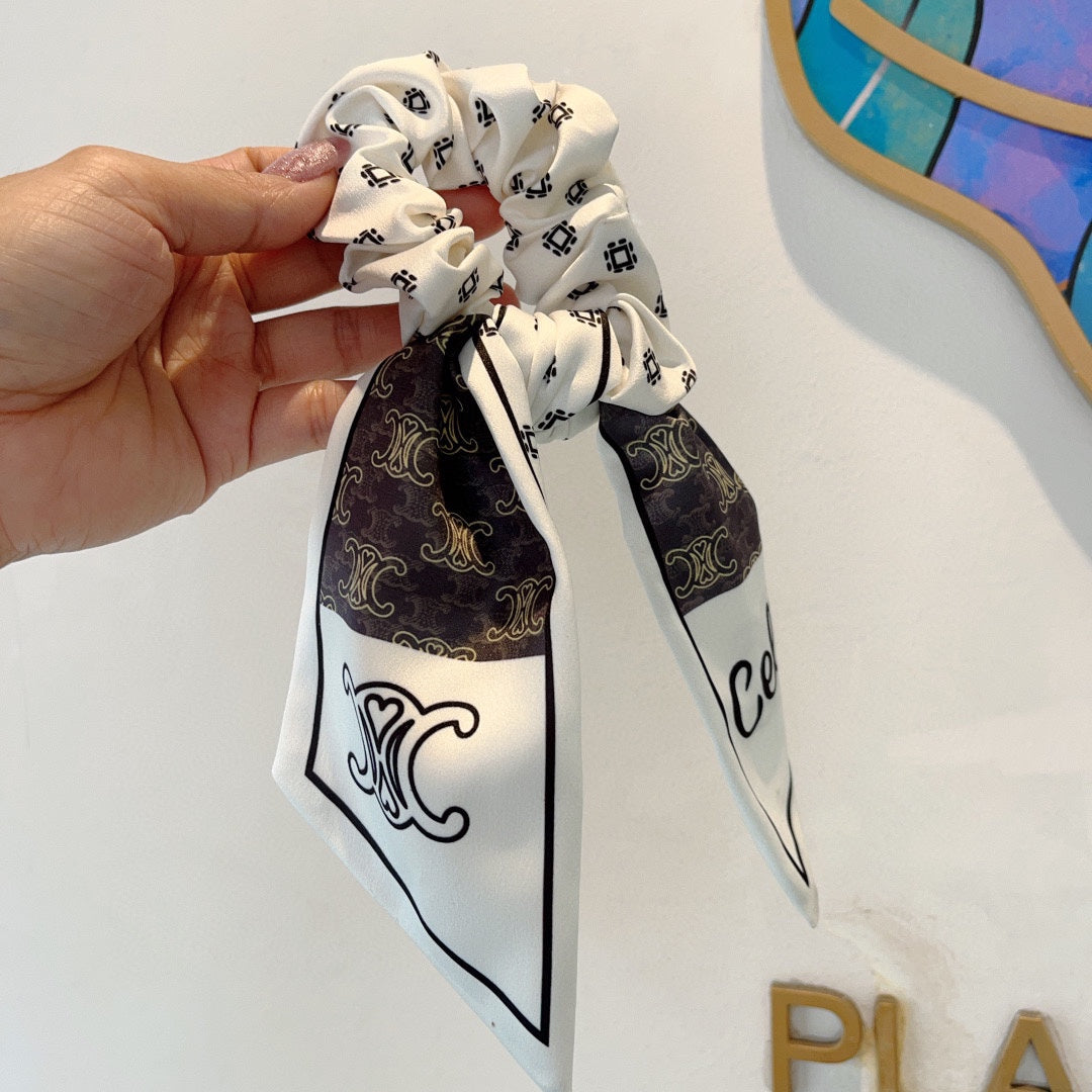 WHITE MIX BLACK SILK SCRUNCHIE 420657