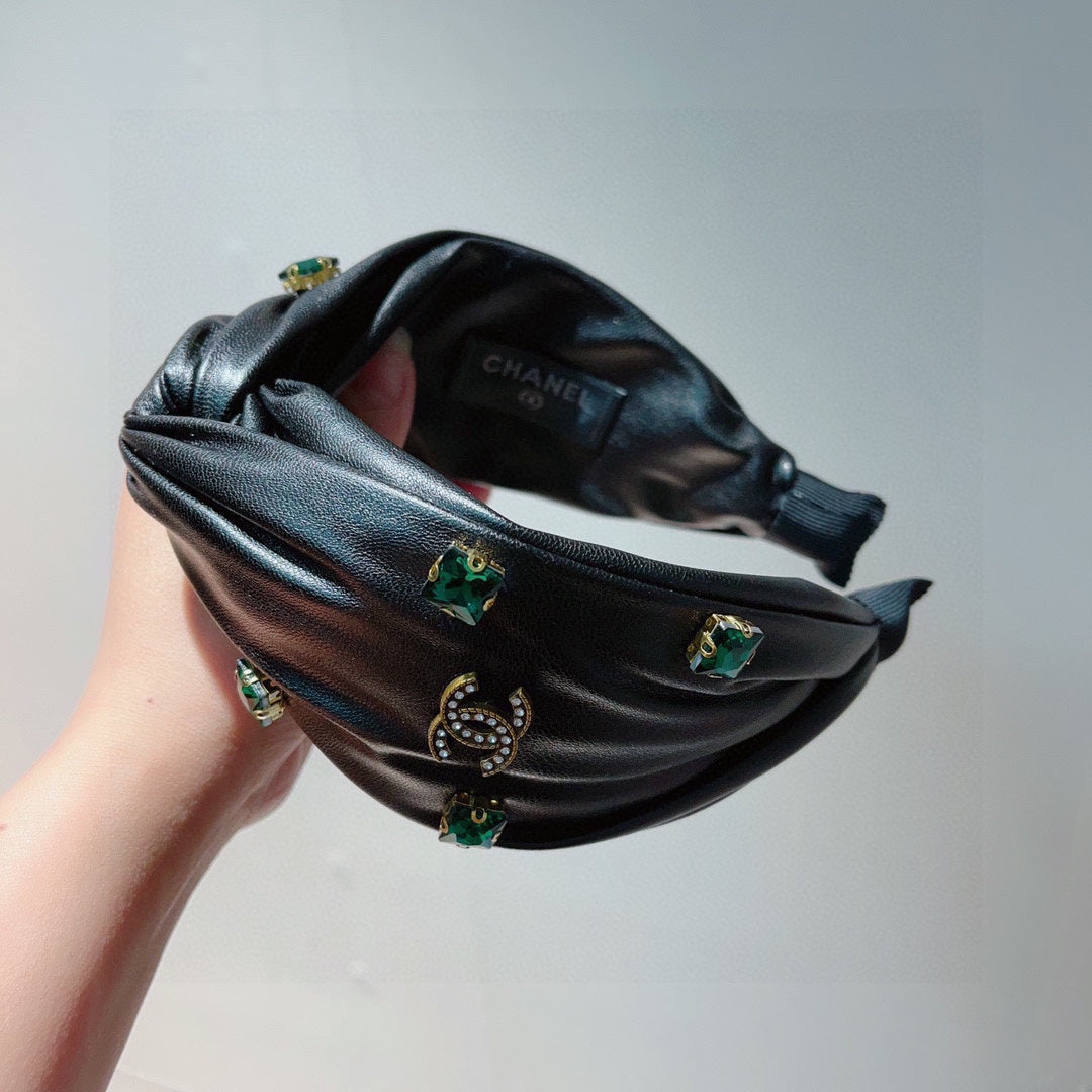 BLACK LAMBSKIN HAIRBAND 427314