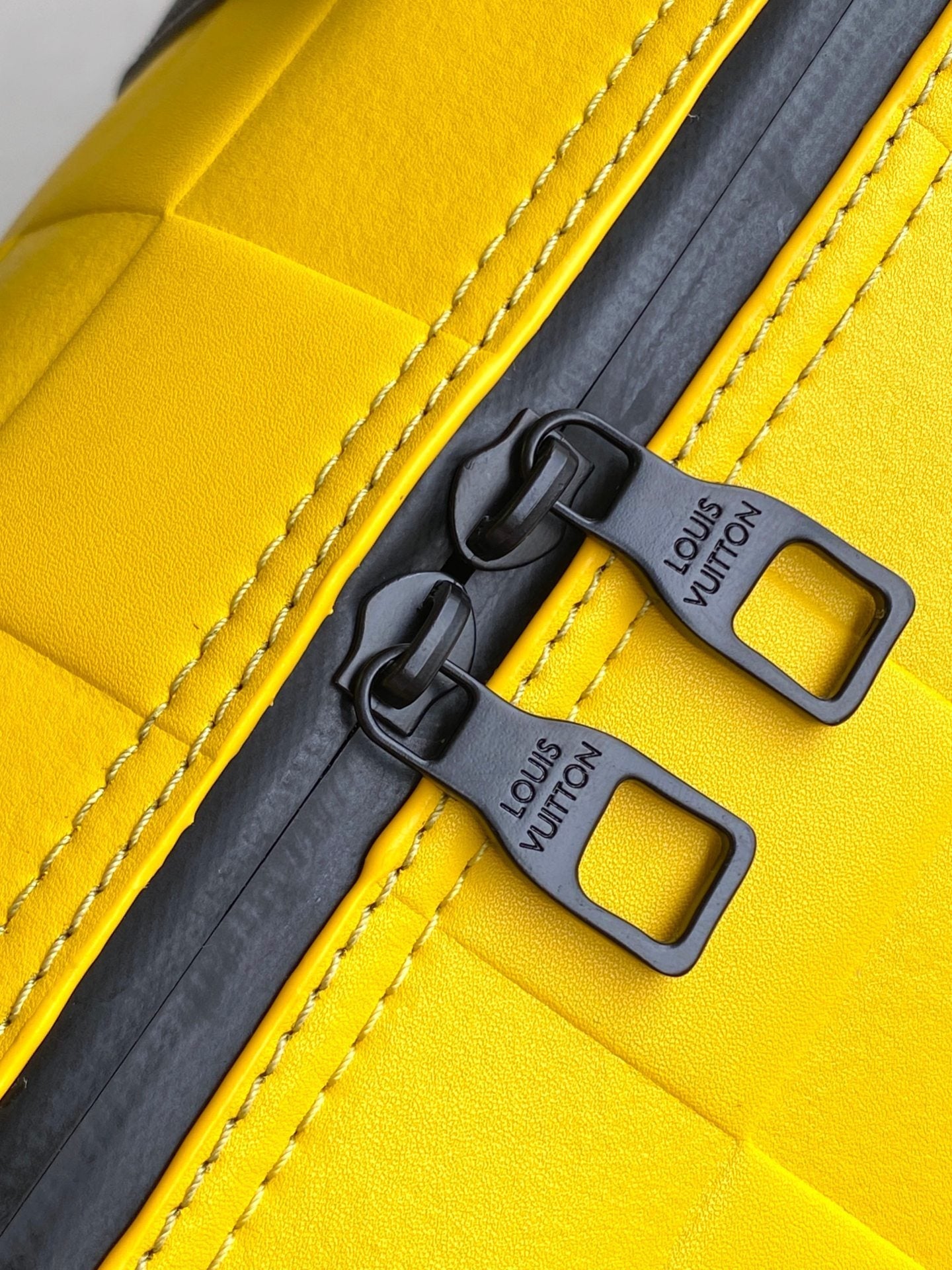 KEEPALL BANDOULI¨¨RE 50 IN YELLOW DAMIER SCUBA CALFSKIN