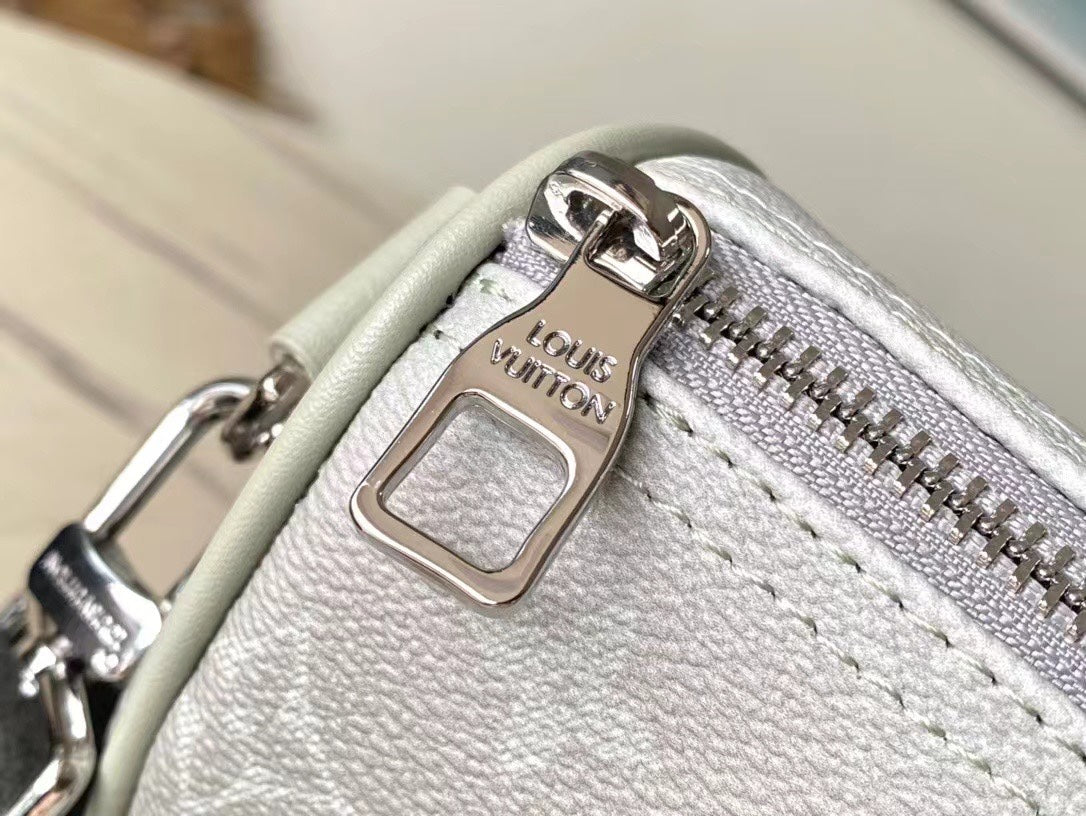 KEEPALL BANDOULI¨¨RE 25 IN GRAY MONOGRAM GRADIENT CANVAS
