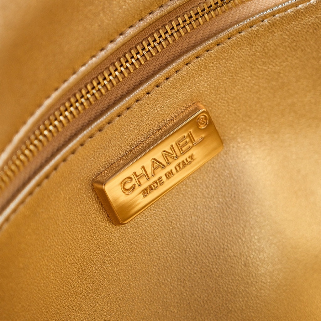 25C Flap Bag 21cm Dense Sequin White Calfskin