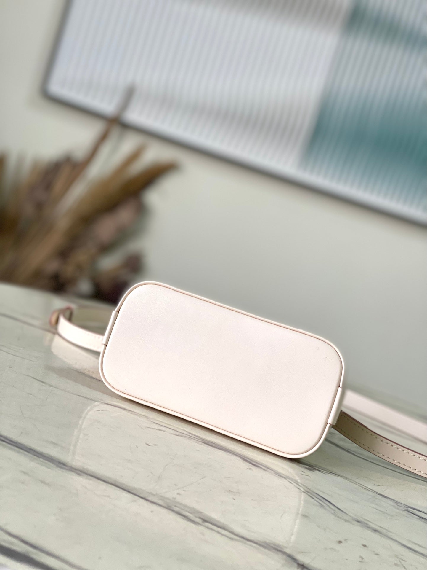 alma nano 18 cream epi leather