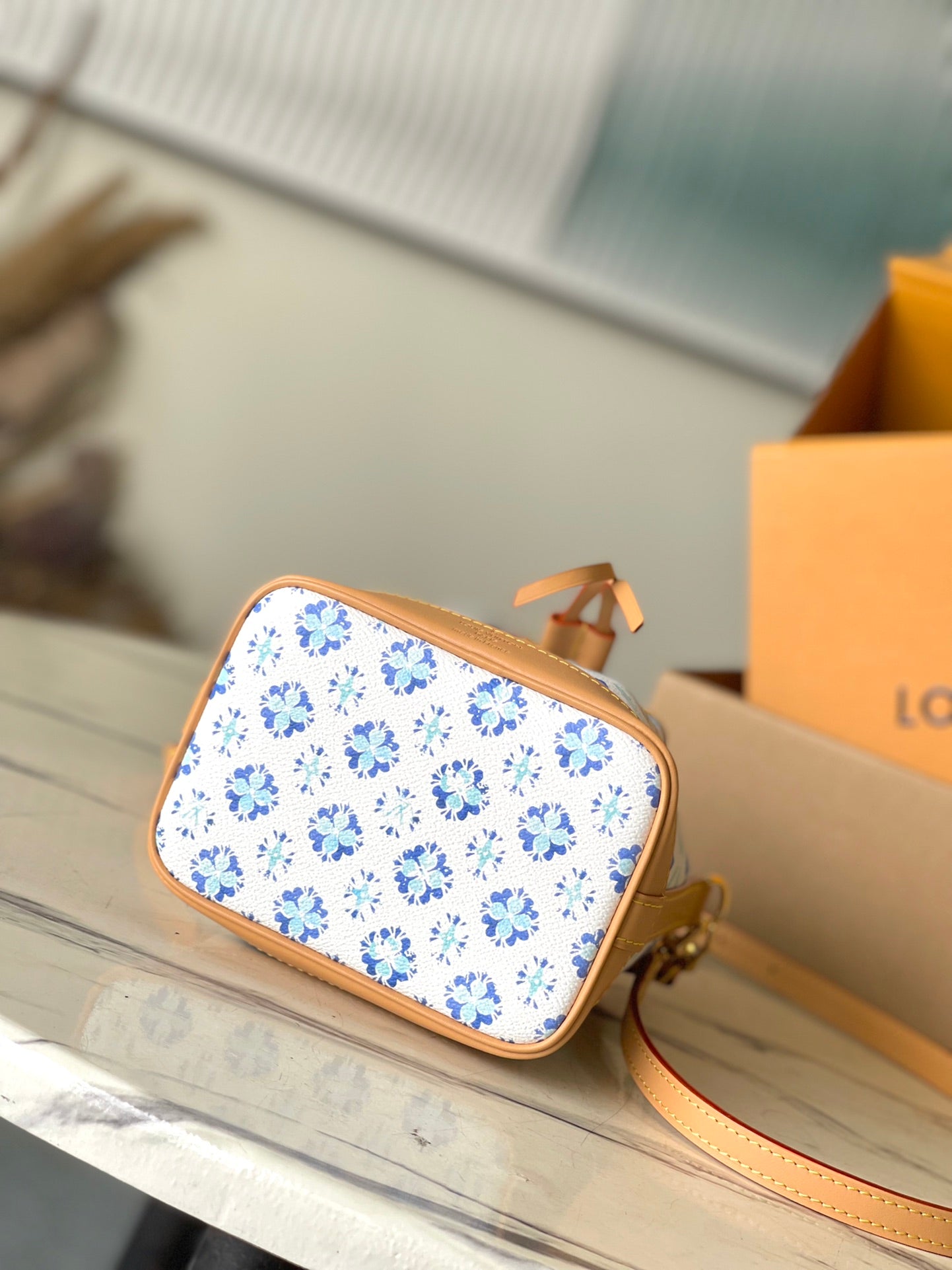 NANO NO¨¦ 16 IN LAGOON BLUE MONOGRAM TILES CANVAS