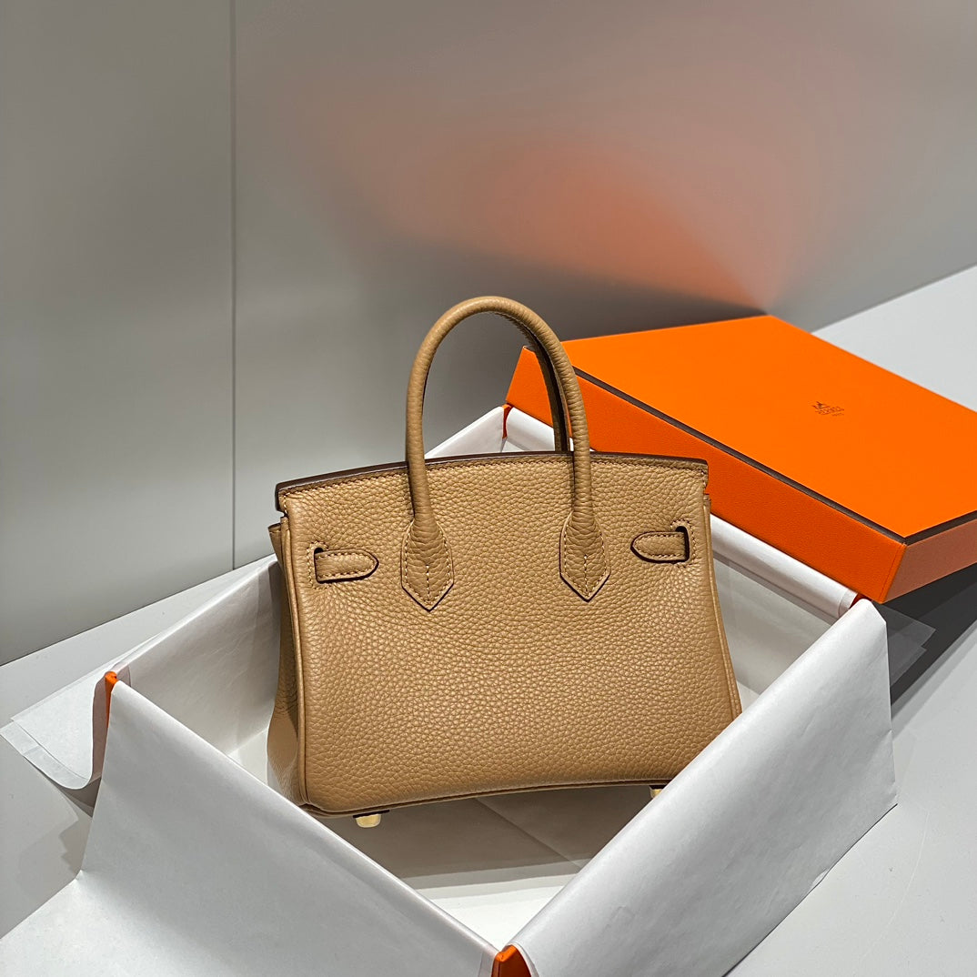 HM Birkin 20cm Chai Togo Leather Gold Hardware