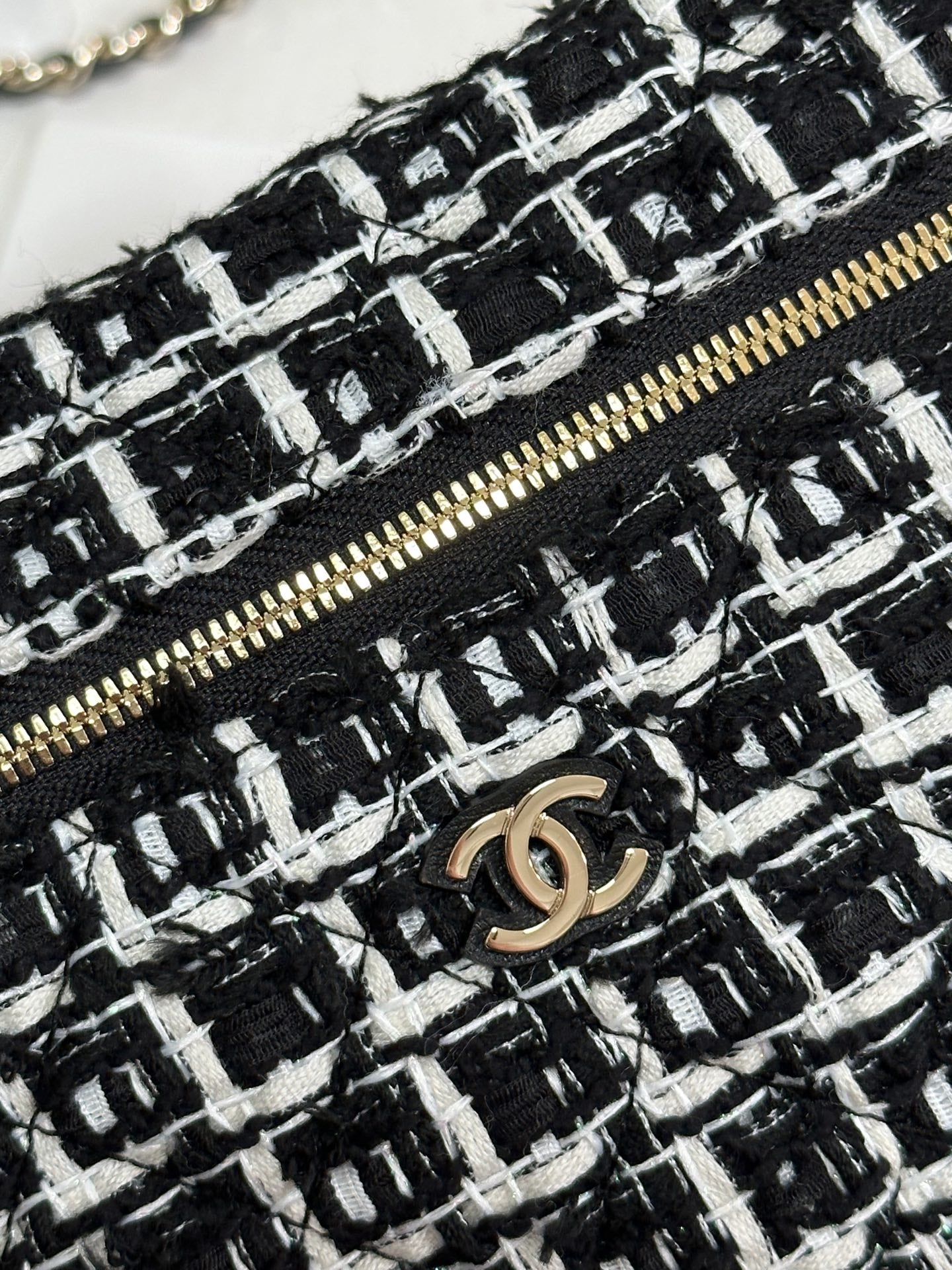 CC 25C Vanity Case Black White Tweed Light Gold Hardware 243667