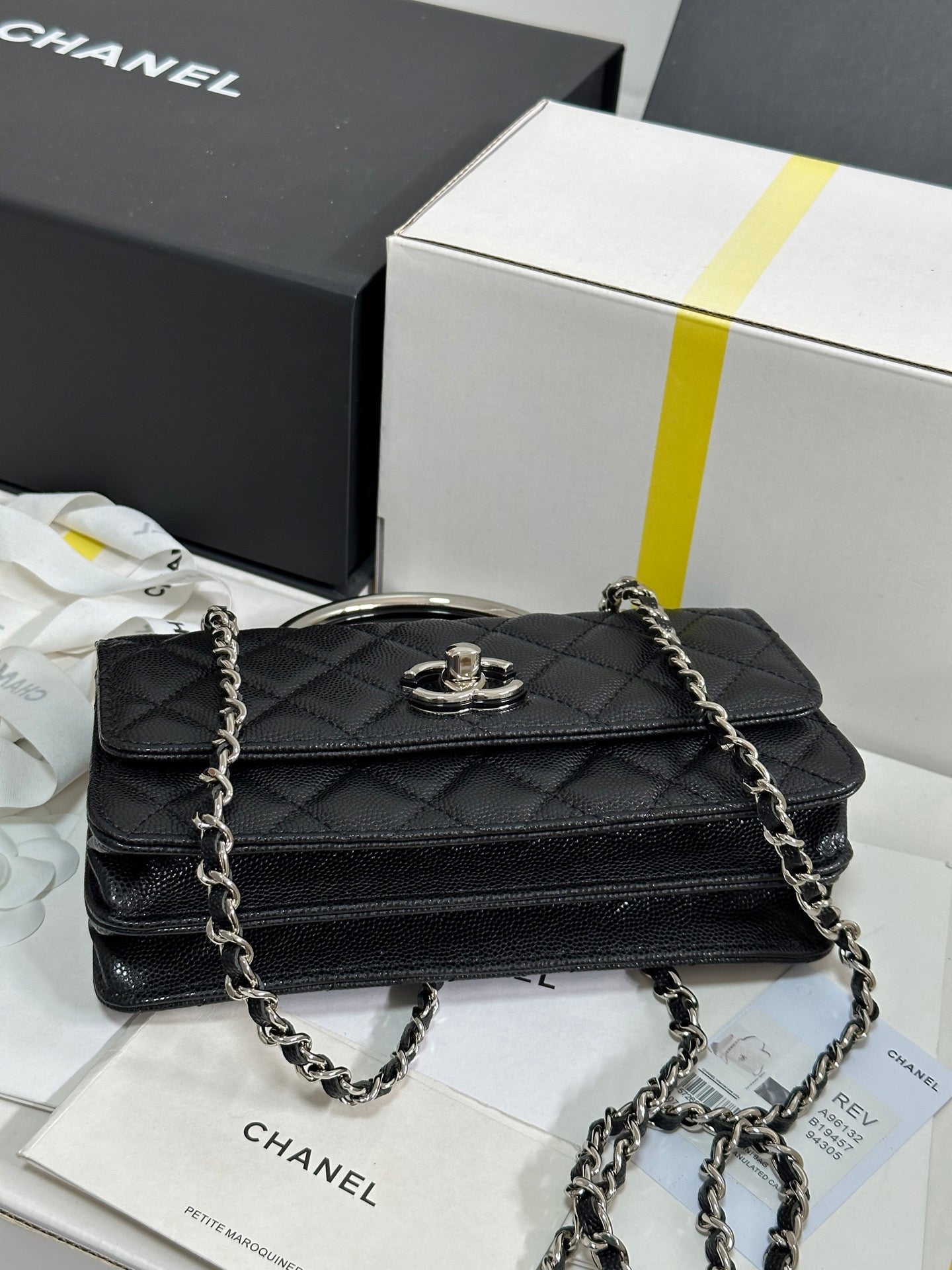 CC 25P Wallet Woc Handle 17cm Black Leather Silver Hardware 243445