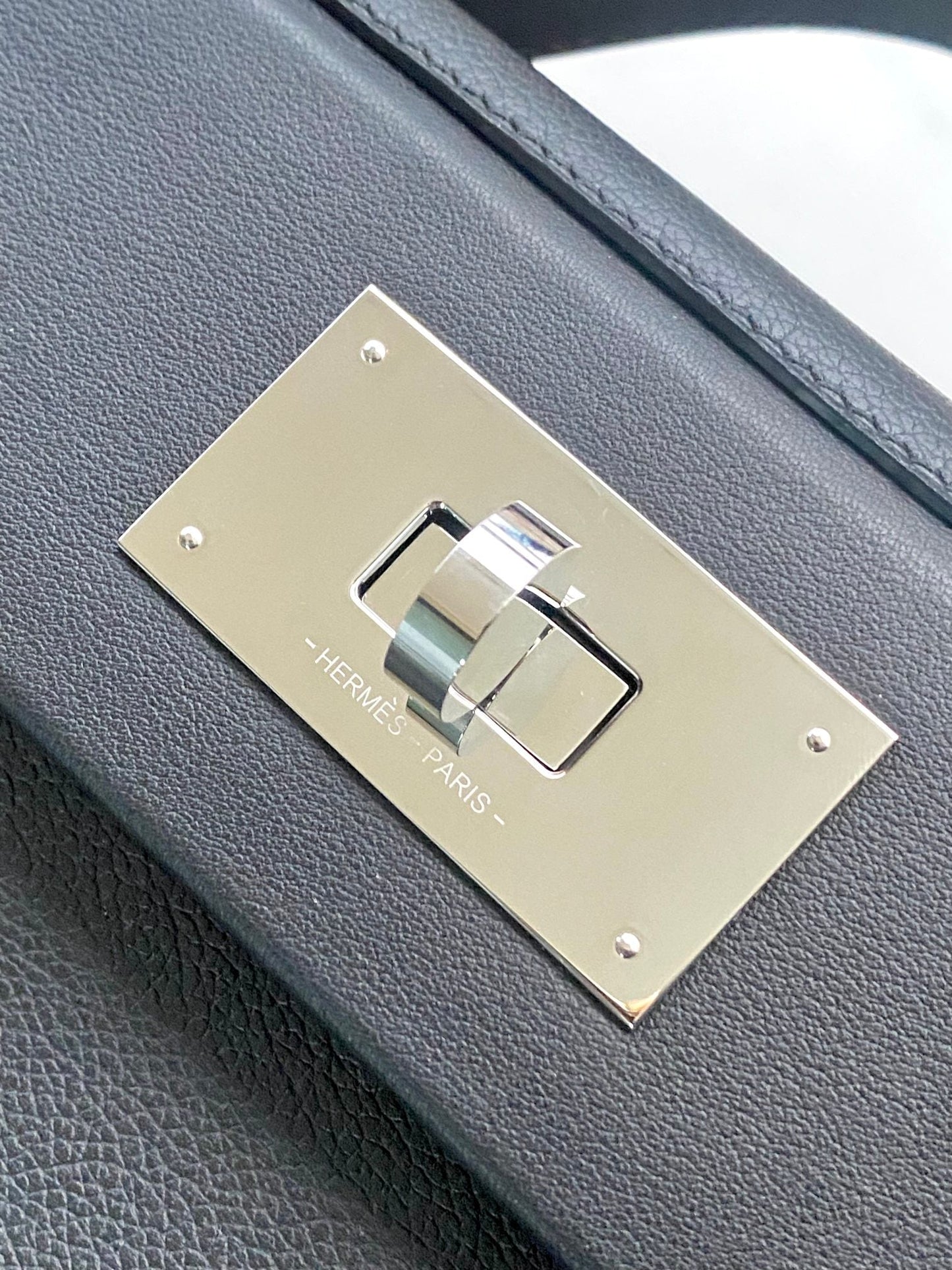 HM 24/24 Mini Bag 21cm Black Evercolor Leather Silver Hardware