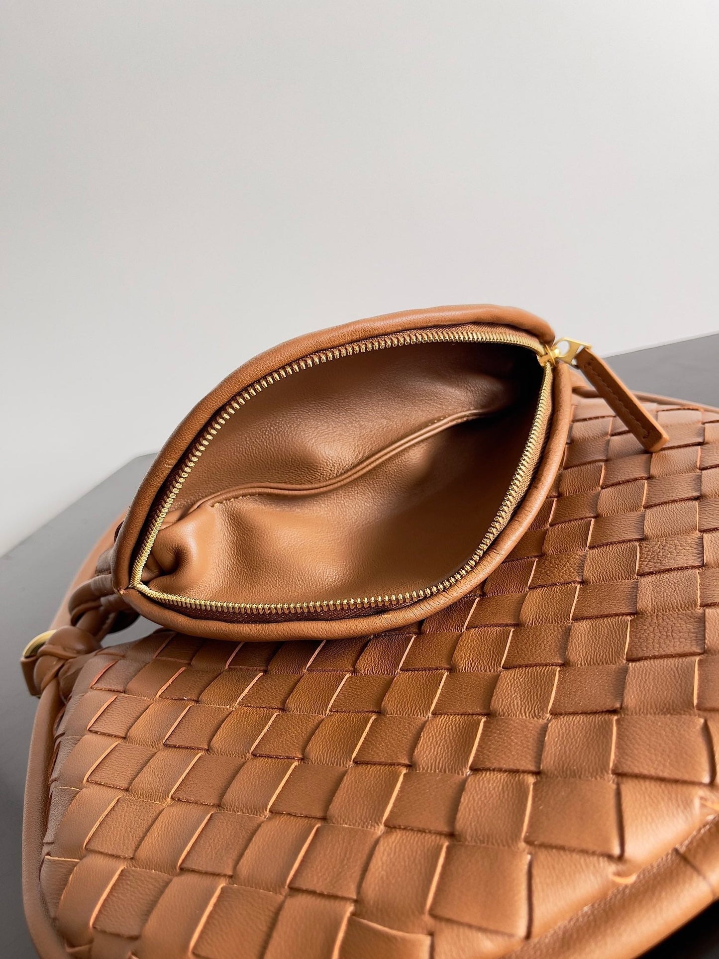 BV Small GemeIIi Bag 24.5cm Rust Lambskin 209350