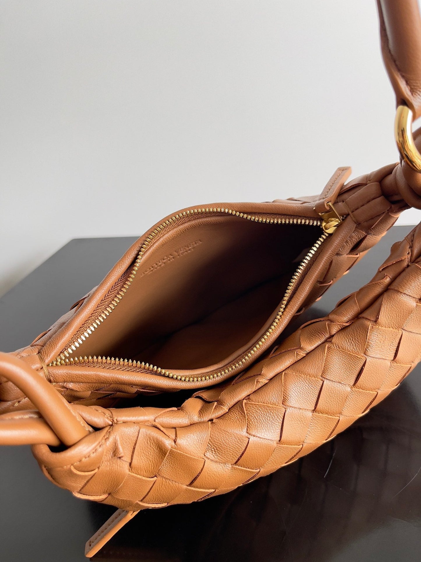 BV Small GemeIIi Bag 24.5cm Rust Lambskin 209350