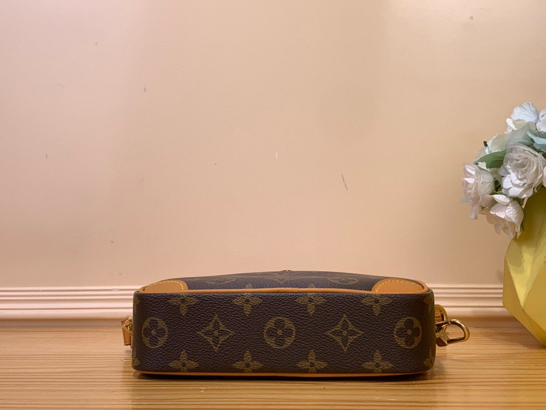 LV Trocadero Jmlt Brown Monogram Eclipse Canvas 205337