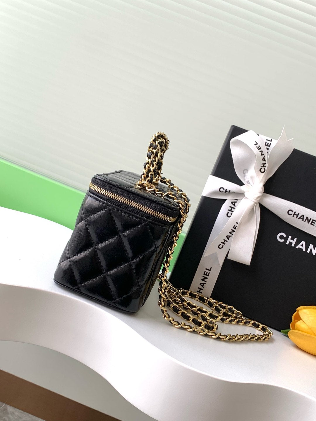 CC Vanity Case 17cm Black Leather Gold Hardware 238495