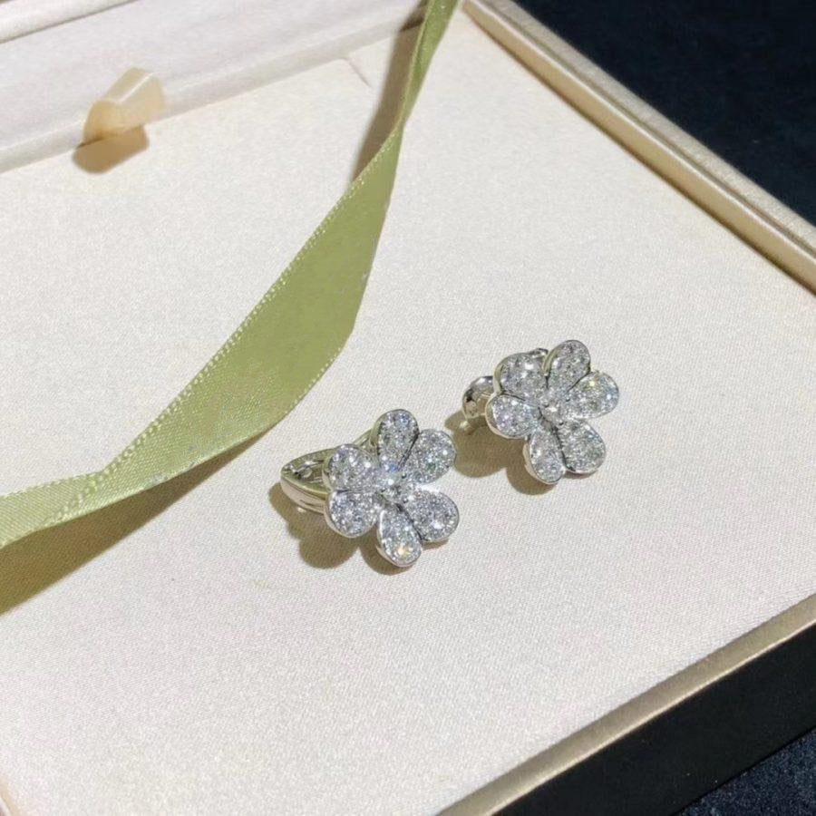 BOUCLES D'OREILLES DIANA FRIVOLE EN ARGENT ET DIAMANT