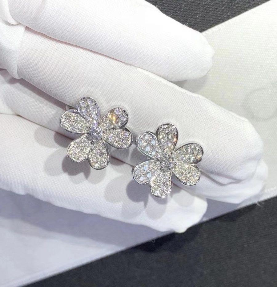 BOUCLES D'OREILLES DIANA FRIVOLE EN ARGENT ET DIAMANT