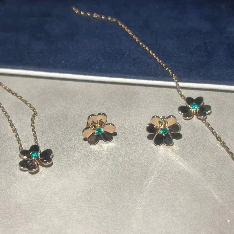FRIVOLE FLOWER MALACHITE EARRINGS