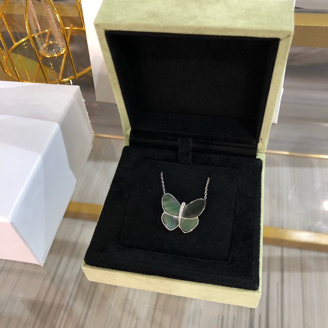 Collier avec pendentif en argent et diamants Diana Grand Papillon