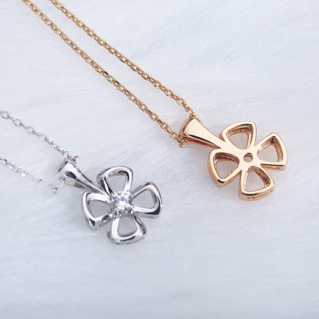 COLLIER DIANA FIOREVER CENTRE DIAMANT