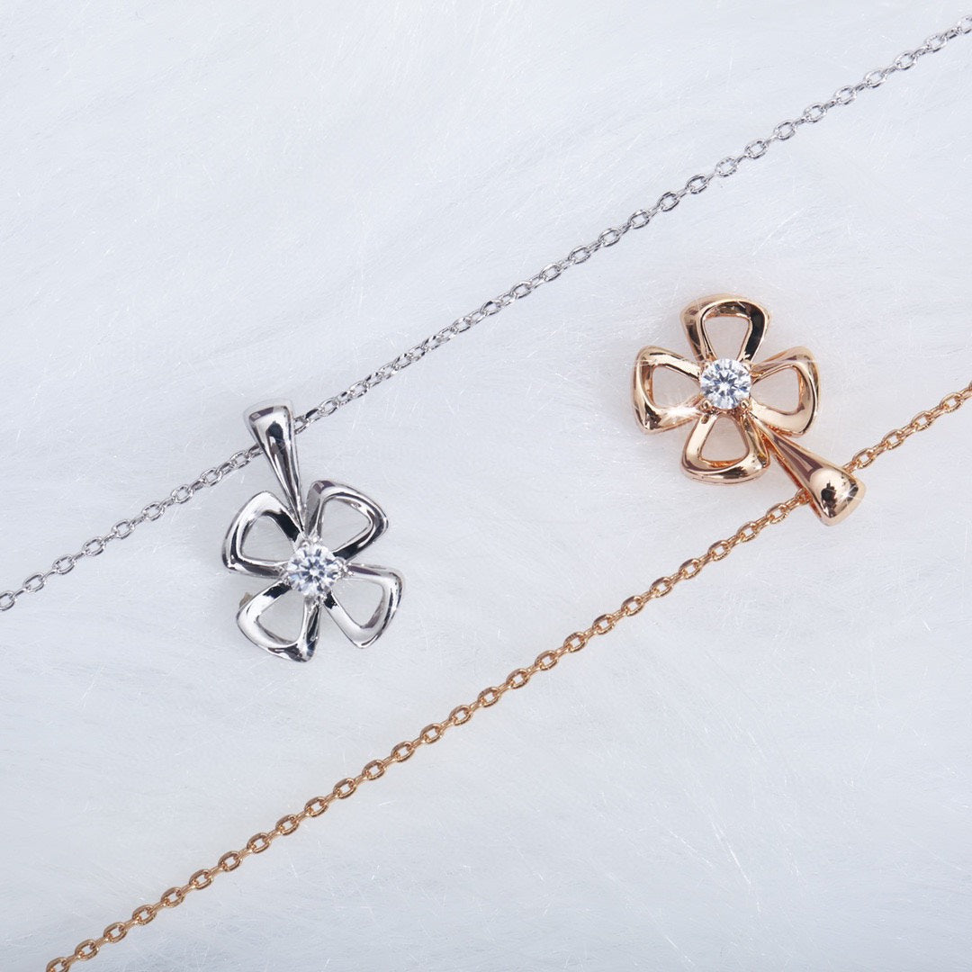 COLLIER DIANA FIOREVER CENTRE DIAMANT