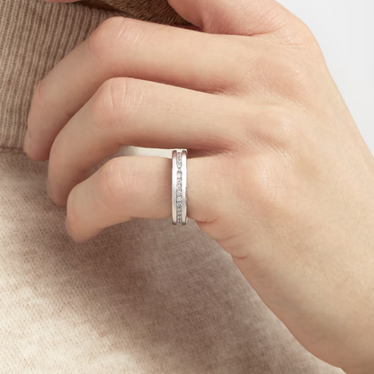 DIANA ZERO 1 ONE-BAND PAVED DIAMONDS ON THE SPIRAL RING
