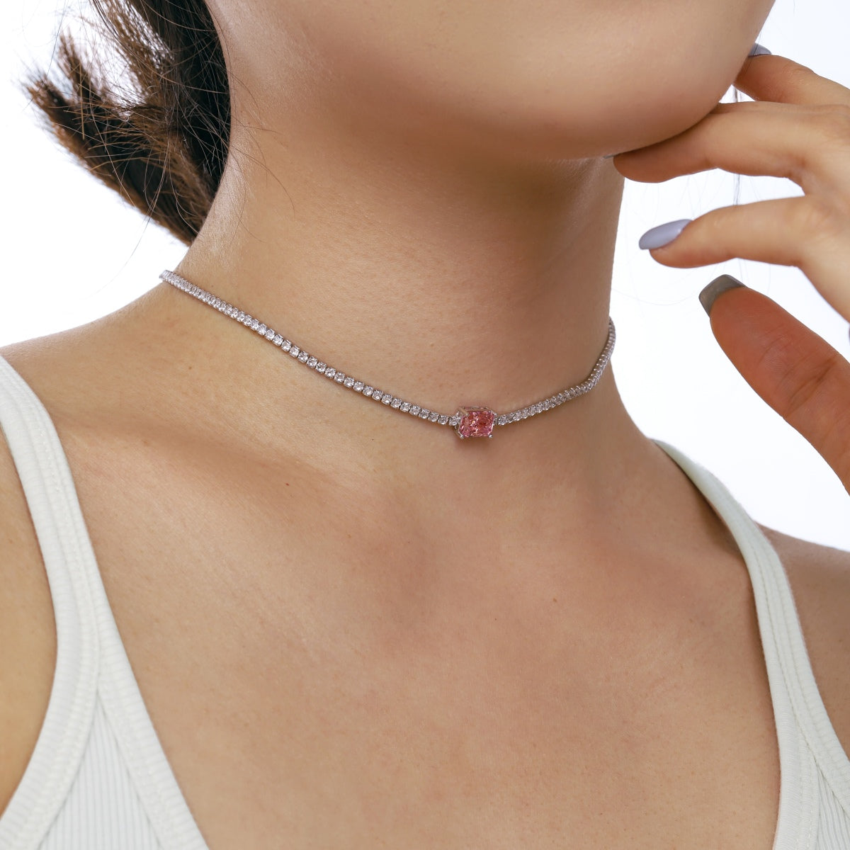 [HOT] Collier orné d'émeraude taille 2,0 carats