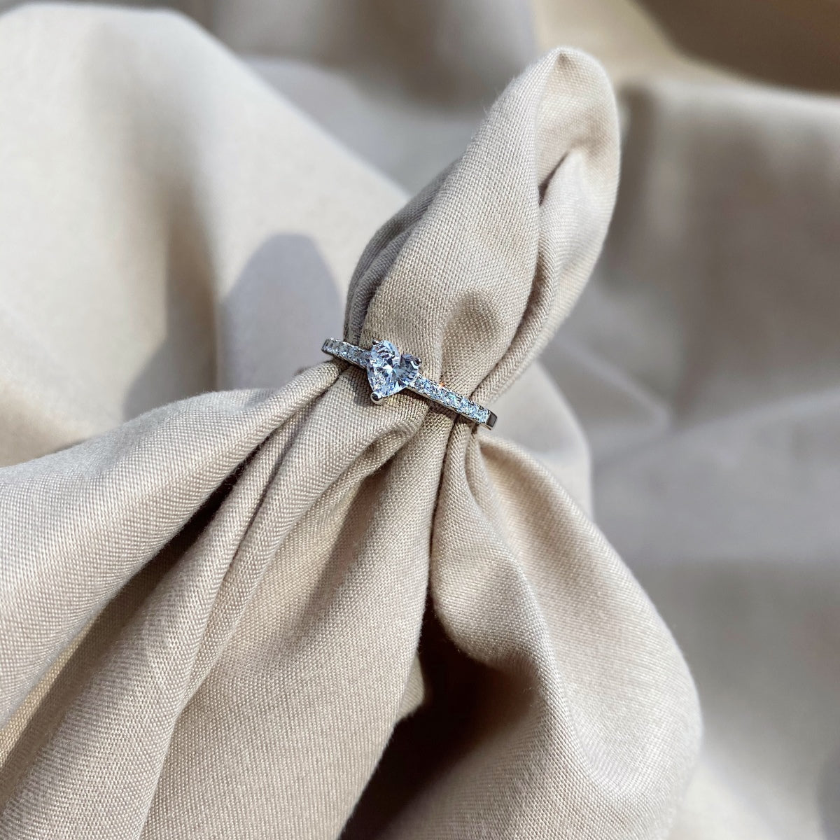 [HOT] Bague d'amour en forme de cœur de 0,5 carat CaratEternity