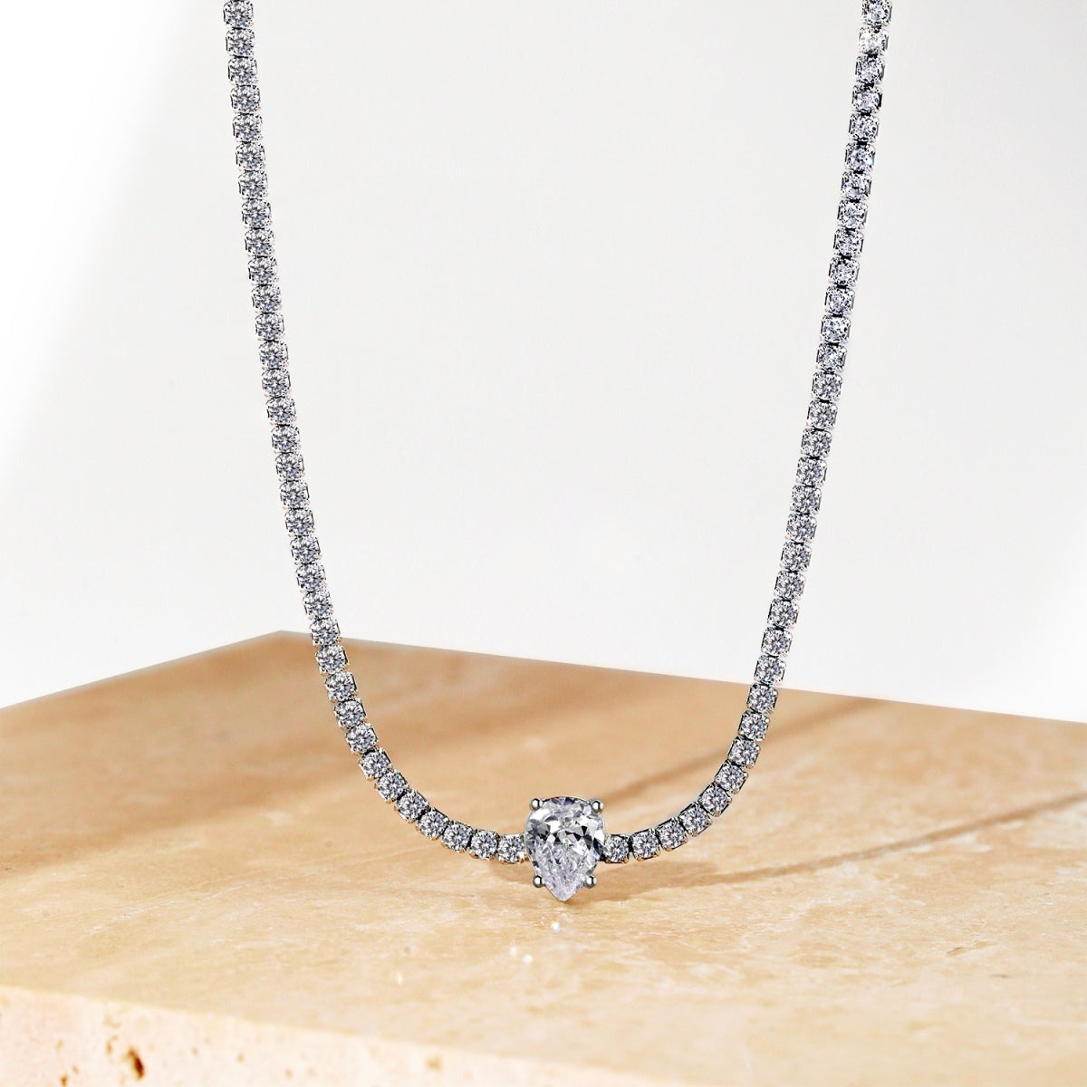 [HOT] Collier tennis unique taille poire de 1,0 carat