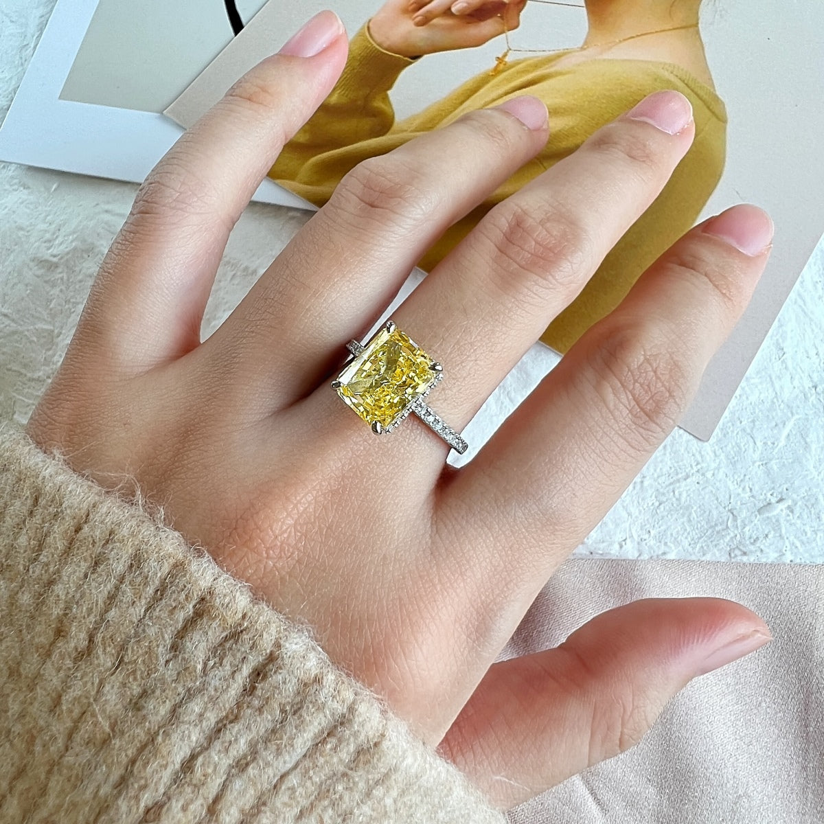 [HOT] Bague de fiançailles luxueuse de 4,0 carats