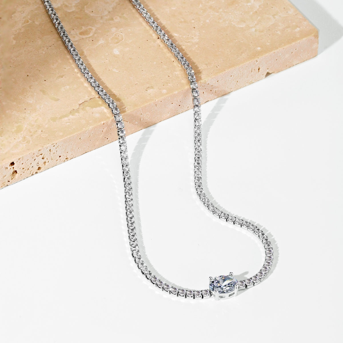 [HOT] Collier taille ovale brillant de 1,0 carat
