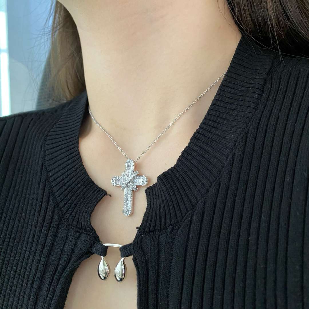 [HOT] Collier gypsophile avec diamants