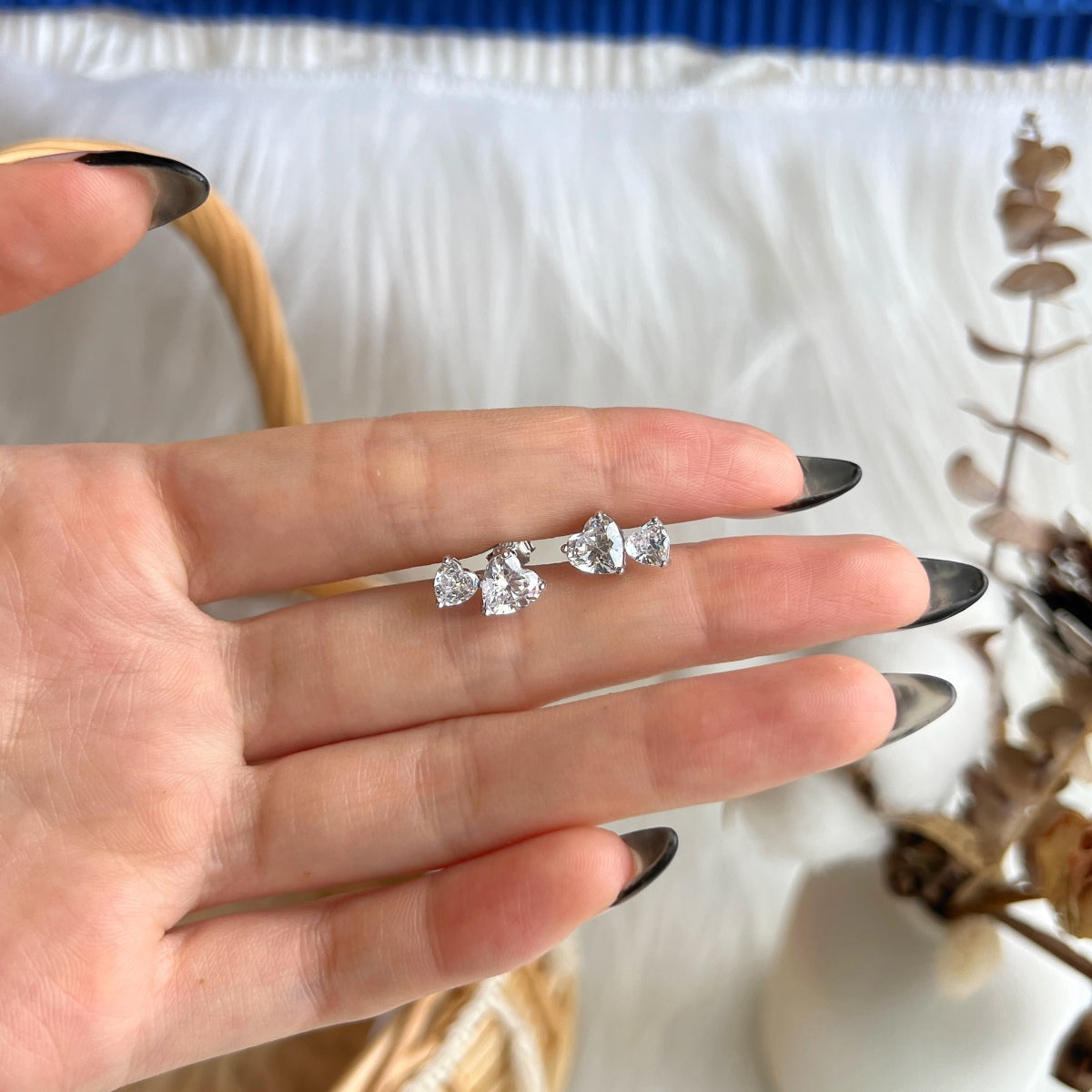 [HOT] Boucles d'oreilles classiques style princesse en forme de double cœur